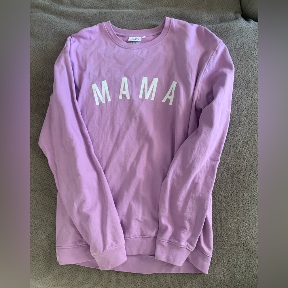 Little Mama shop “Mama” sweatshirt